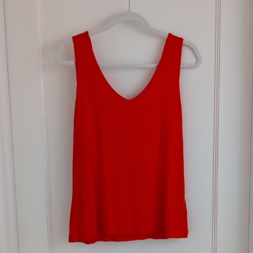 CAbi Busy Tank Top Style #745 coral Medium Layering Stretch Sleeveless Classic